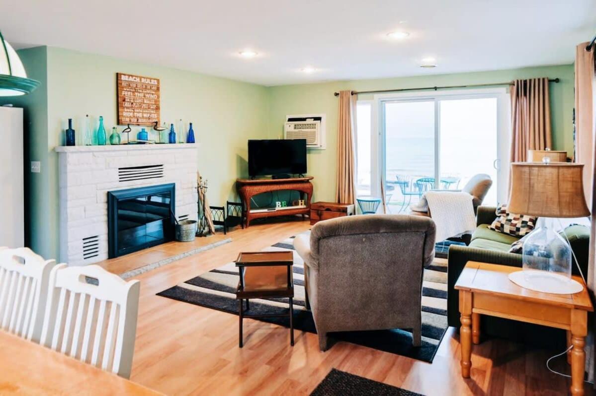 Beach Club Of Oscoda - The Lakeshore Cottage Εξωτερικό φωτογραφία
