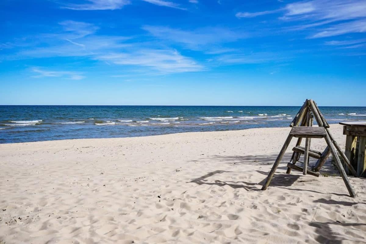 Beach Club Of Oscoda - The Lakeshore Cottage Εξωτερικό φωτογραφία